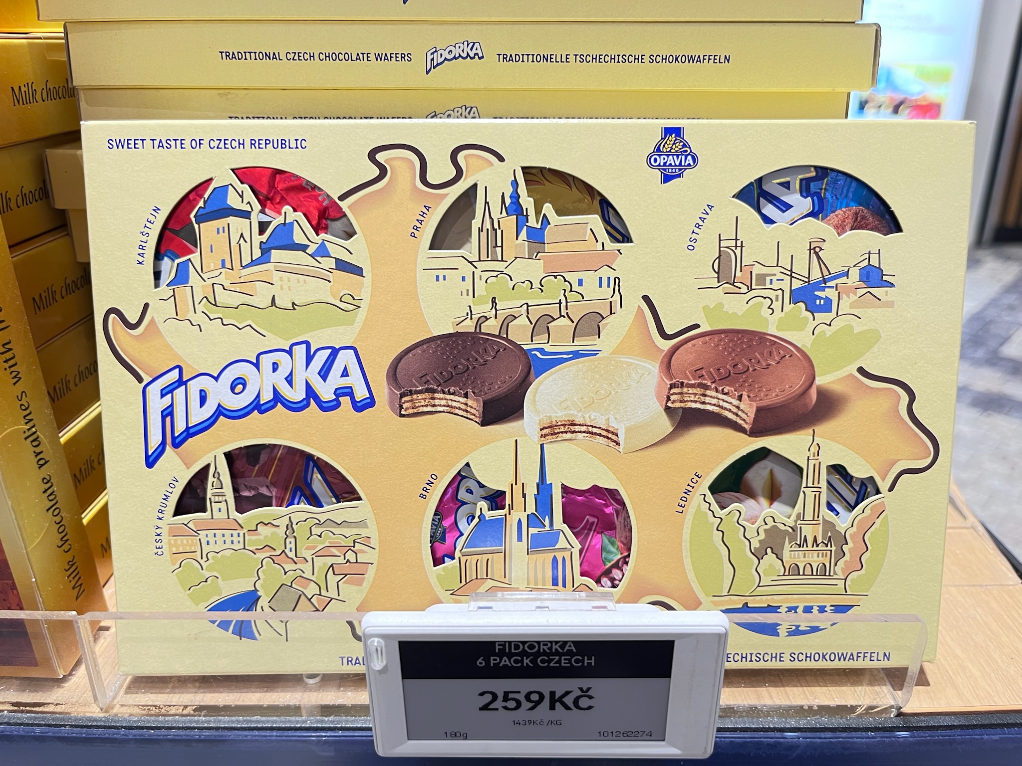 FIDORKA チェコ プラハ空港 お土産