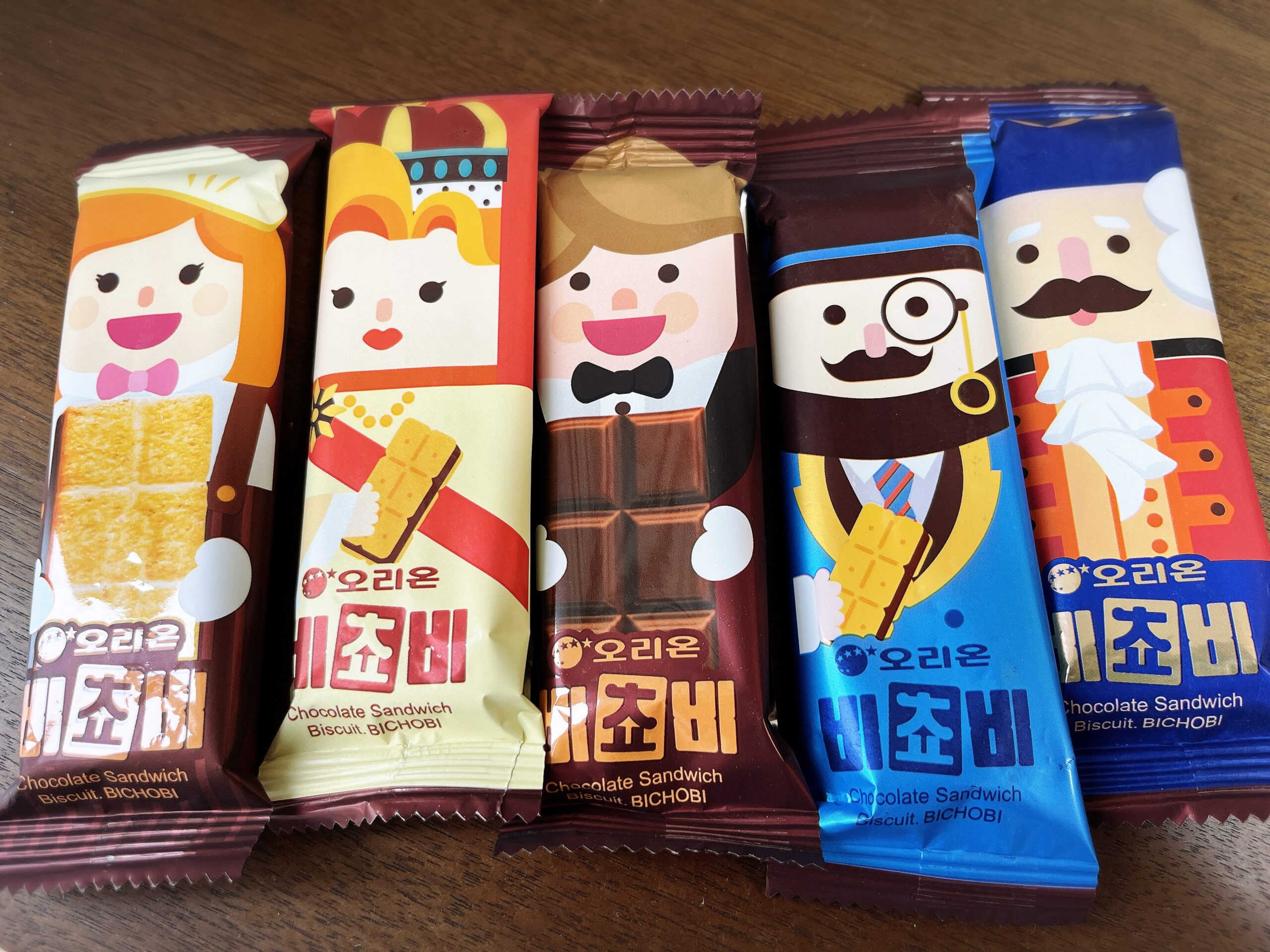ビチョビの可愛い個包装デザイン(写真はチョコレート味)